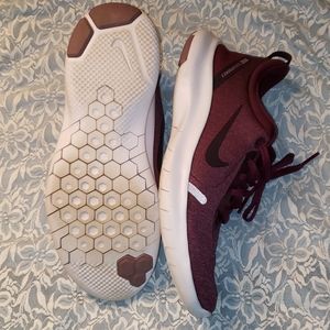 New In Box Women's Nike Flex Experience RN 8